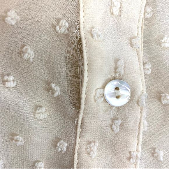 Stitch Fix Ellison Swiss Dot top ivory blouse -M - Picture 14 of 17